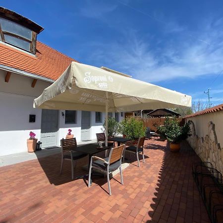 Szkita Panzio Bed & Breakfast Balatonmáriafürdő Eksteriør bilde